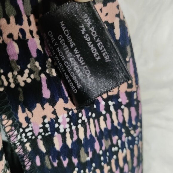 Ann Taylor Womens Printed Shorts Size 8/10 Polyester/Spandex Blend Multicolor - Picture 4 of 9